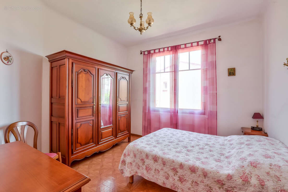 Maison à CAGNES-SUR-MER