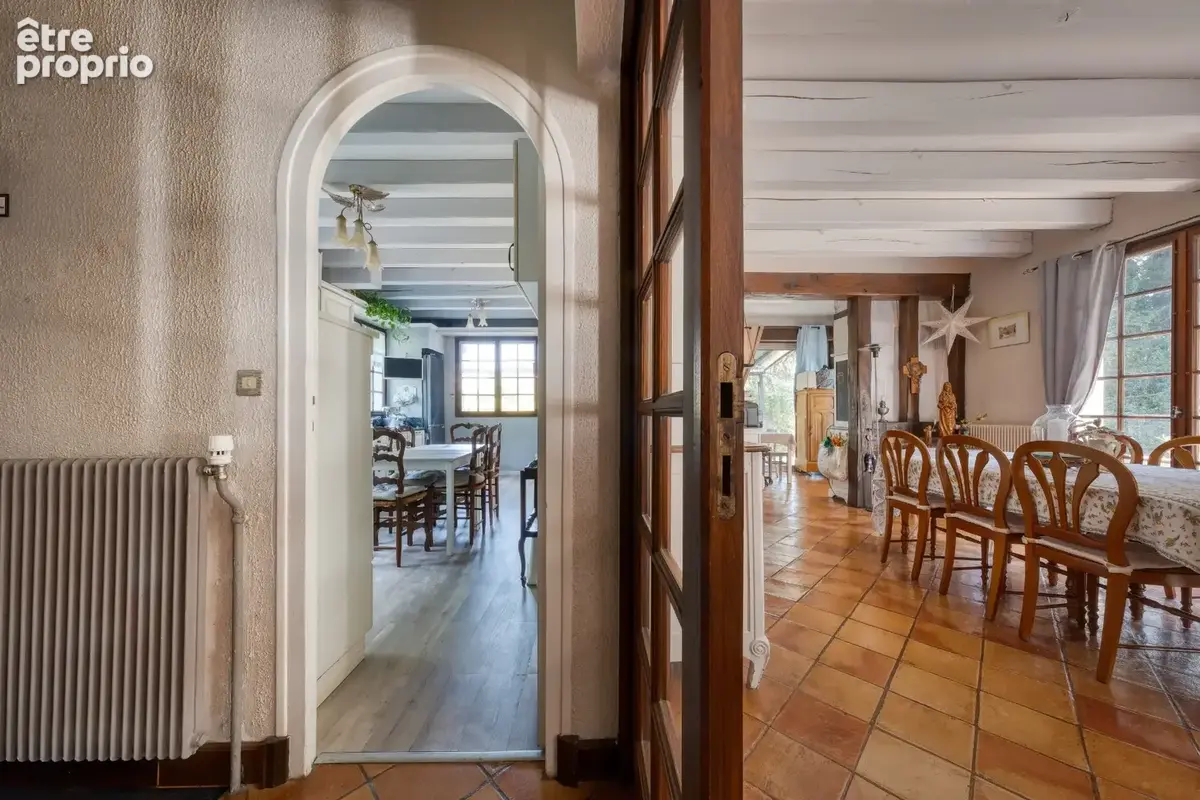 Maison à vendre 8 pièces Coeur de village VILLIERS SAINT FREDERIC - photo 5