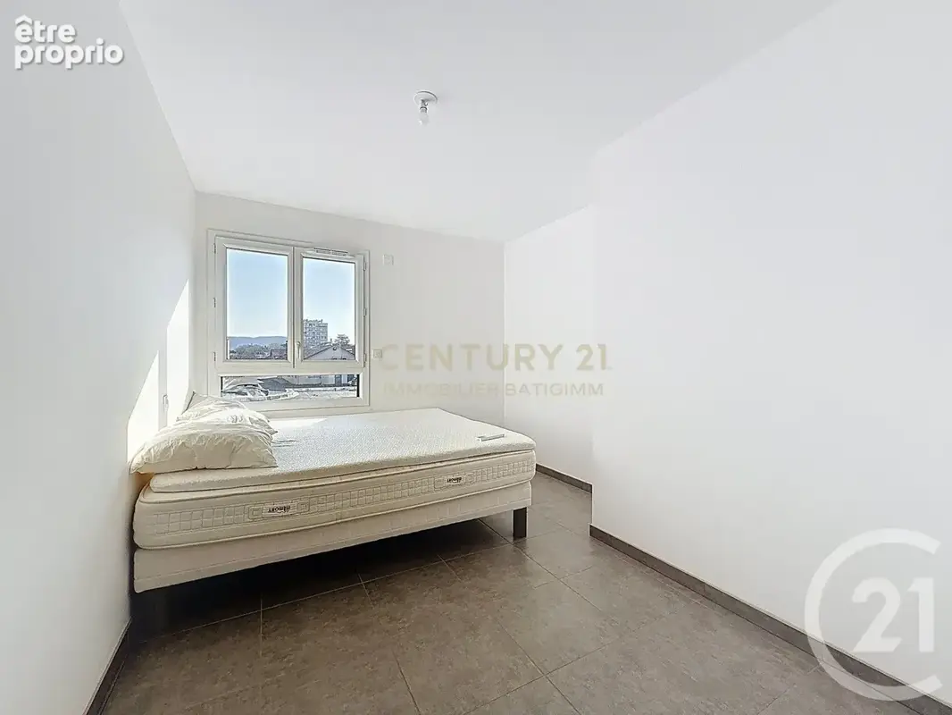 Appartement 4 pièces 86 m² à vendre à Bourgoin-Jallieu (38300) - photo 6