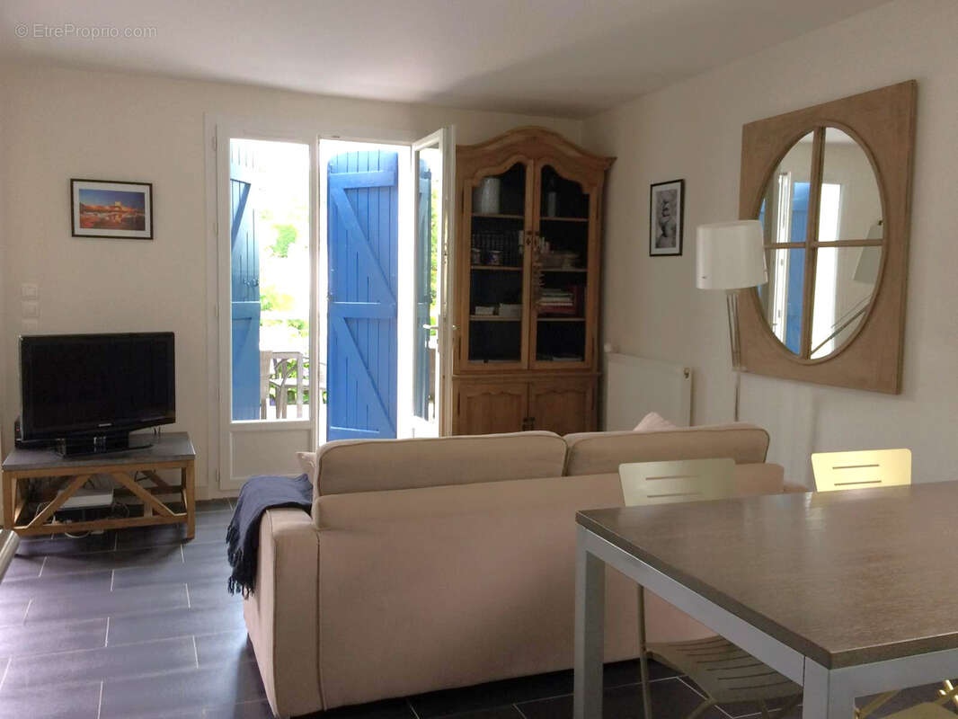 Appartement à CIBOURE