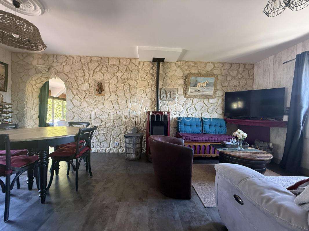 Maison à BEAUMONT-EN-AUGE