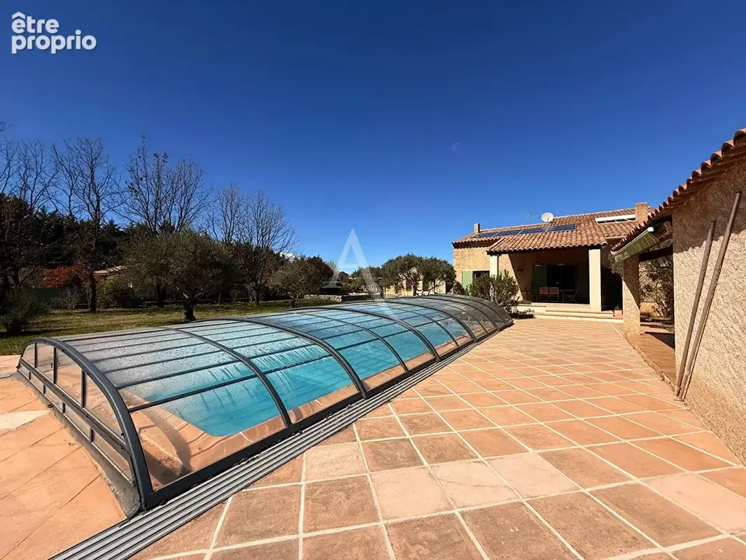 Propriete de 220m2 avec piscine sur 3388m2 de terrain dependance garage atelier - photo 16