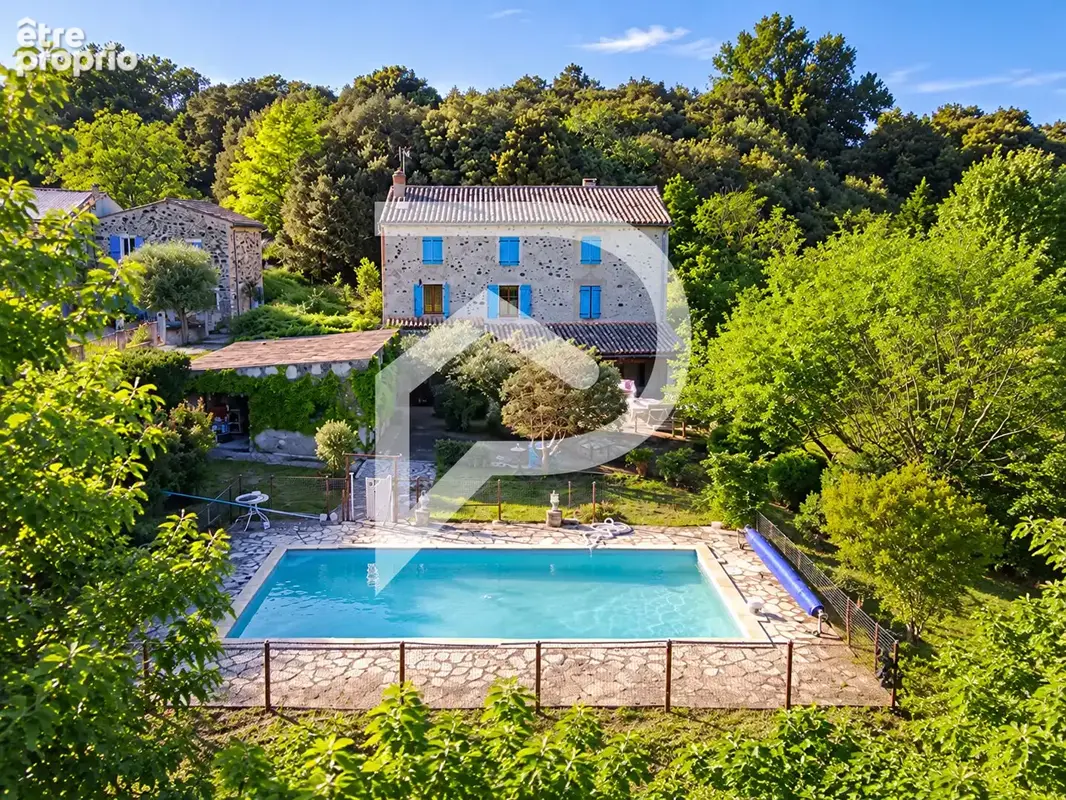 Maison à VIVIERS