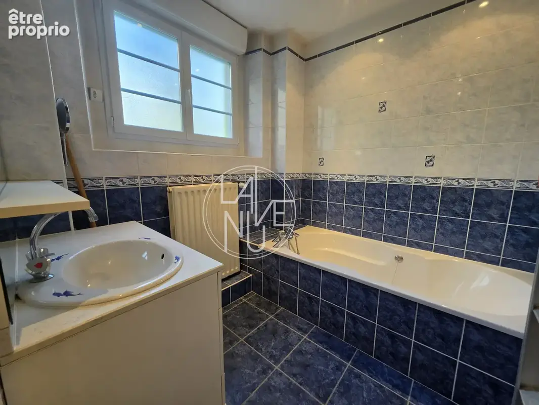 Exclusivité - Appartement 62m2 +  sous-sol et grenier - photo 4