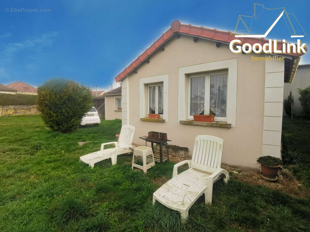 Maison à MORIGNY-CHAMPIGNY