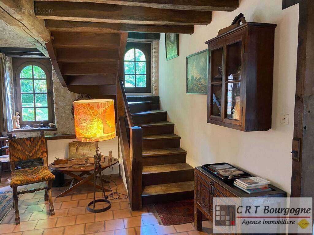 Maison à SAINT-MAURICE-LE-VIEIL