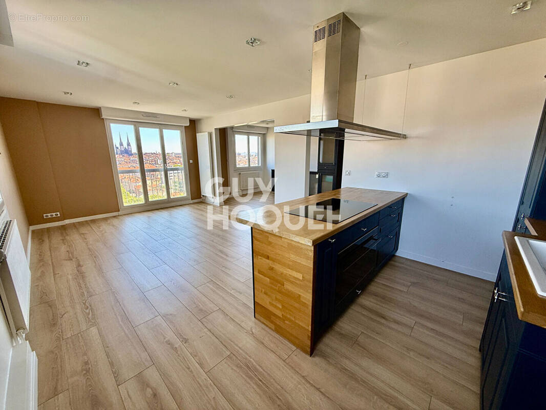 Appartement à CLERMONT-FERRAND