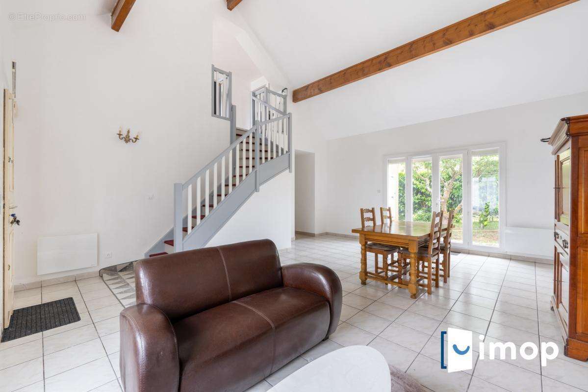 Maison à CERGY