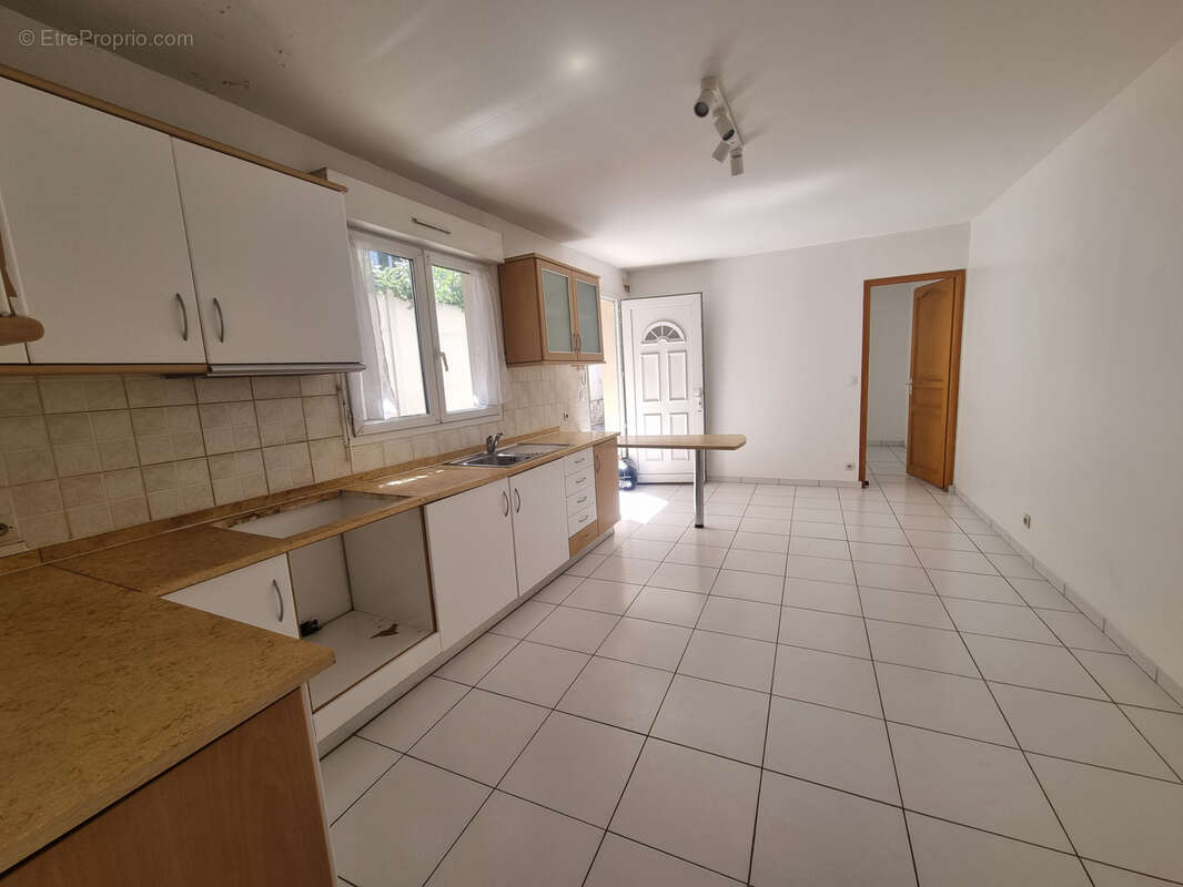 Appartement à LE PRE-SAINT-GERVAIS