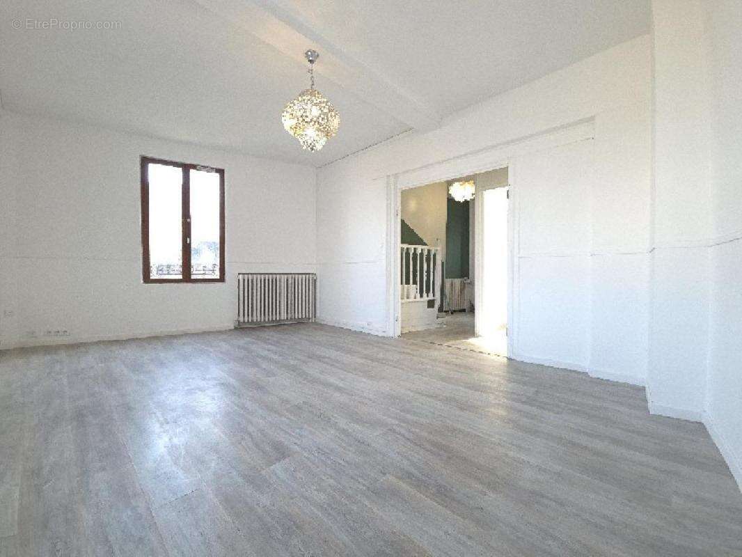 Maison à CREIL