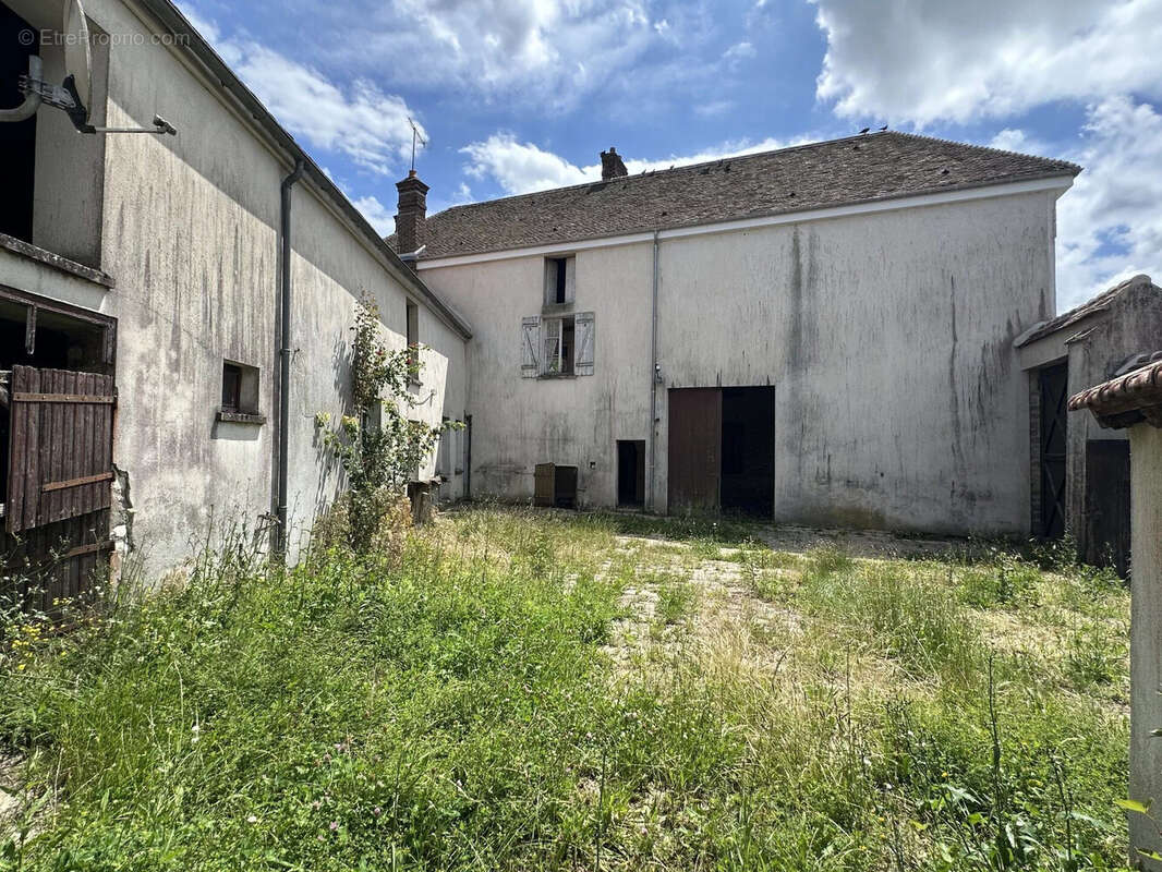 Maison à FONTAINEBLEAU