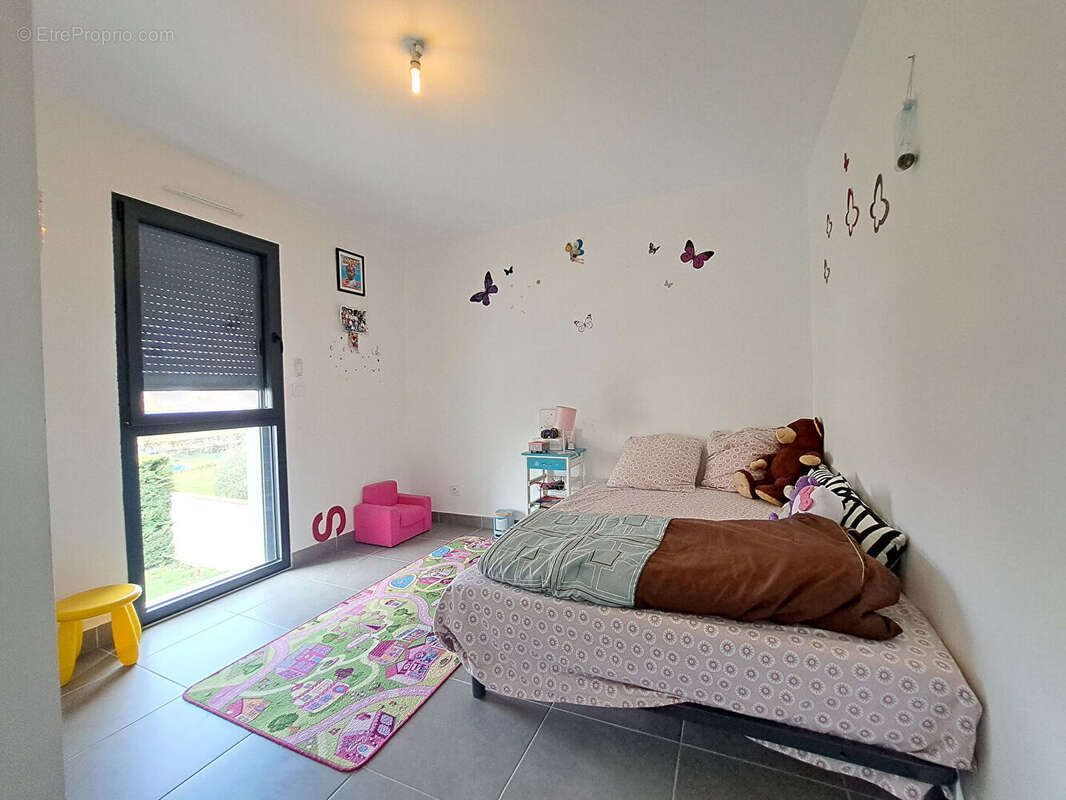 Autre à CHATELLERAULT