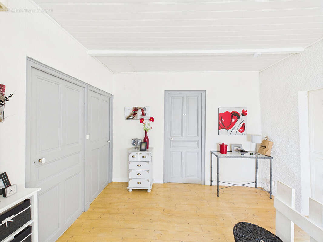 Maison à SAINT-MARCEL-LES-VALENCE