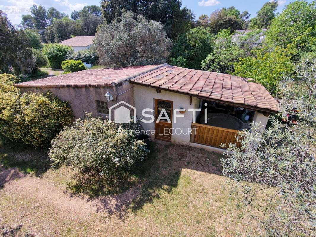 Photo 3 - Maison à SAINT-MAXIMIN-LA-SAINTE-BAUME