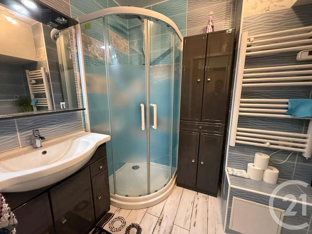 Appartement à ROQUEBRUNE-CAP-MARTIN