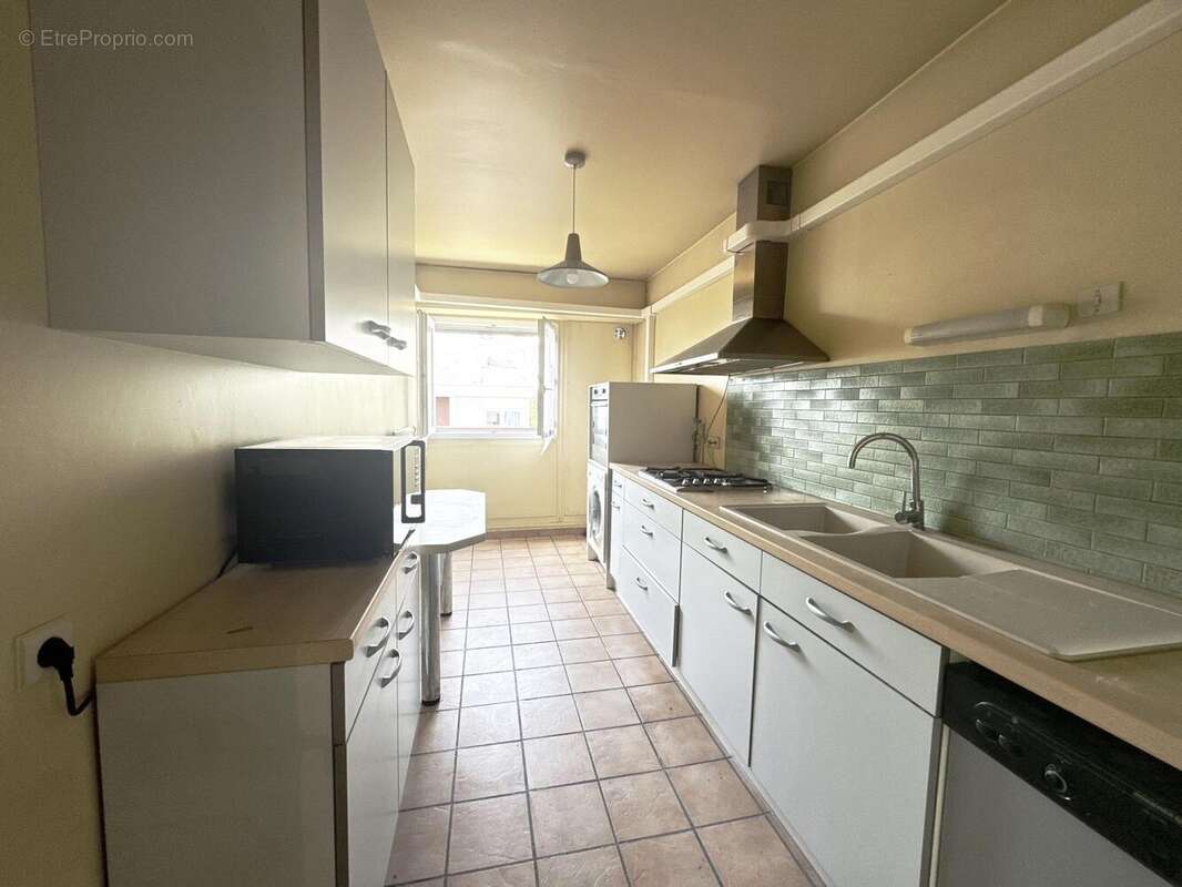 Appartement à ROSNY-SOUS-BOIS