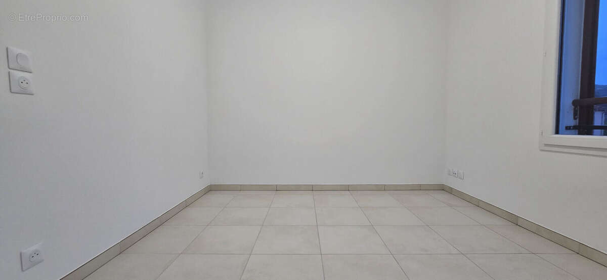 Maison à AURIBEAU-SUR-SIAGNE