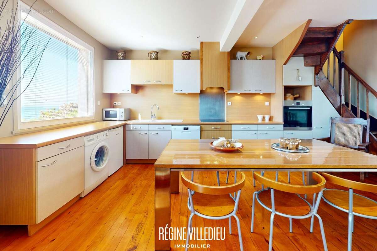 Maison à FERMANVILLE