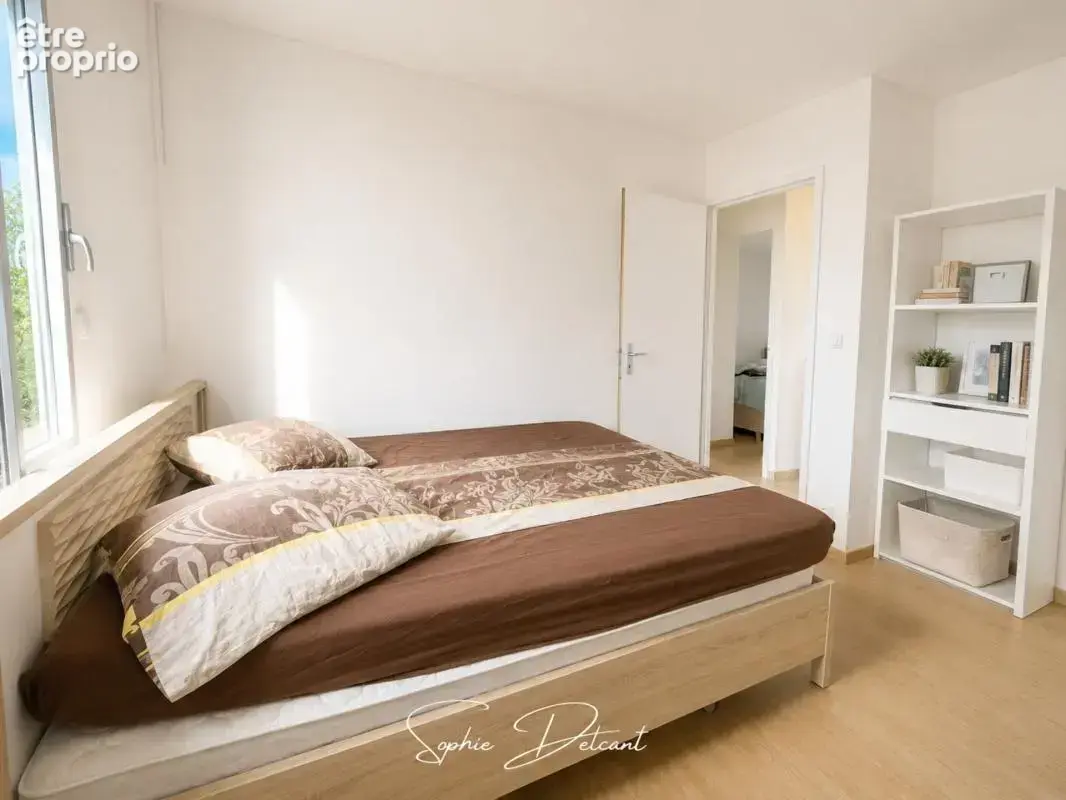 Maison à vendre 4 pièces NEUVY LE ROI (37) 22 minutes de Tours Nord - photo 7