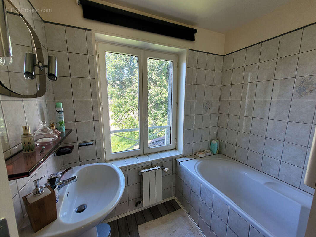 Maison à LE PECQ