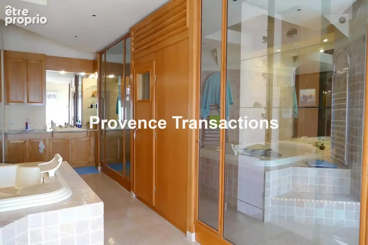 Propriété proche de Beaumes de Venise - photo 11