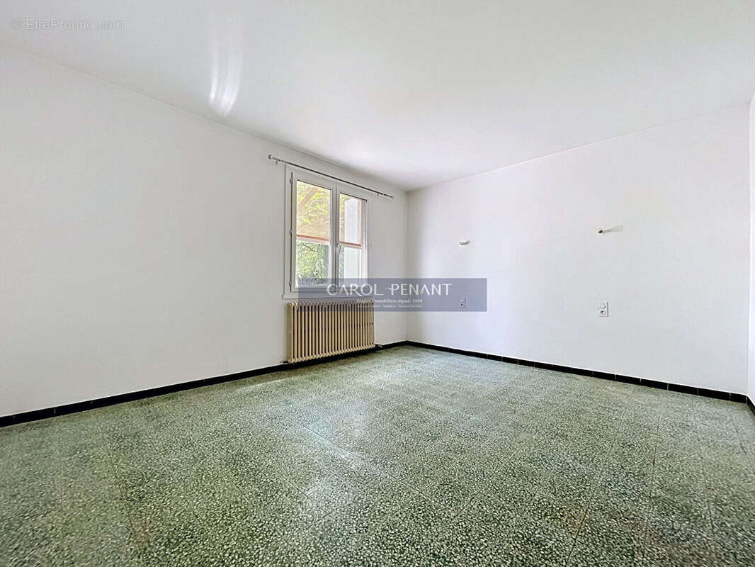 Appartement à VACQUEYRAS