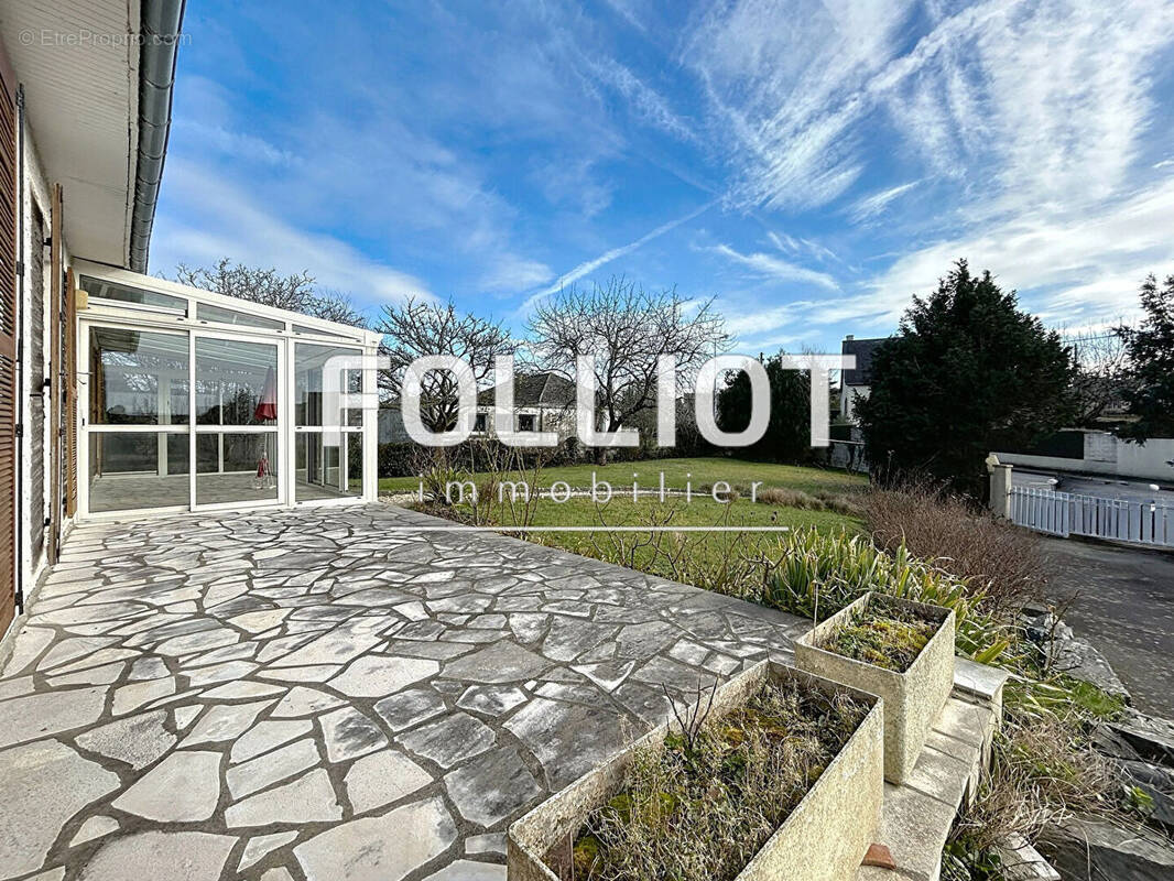 Maison à SAINT-PAIR-SUR-MER