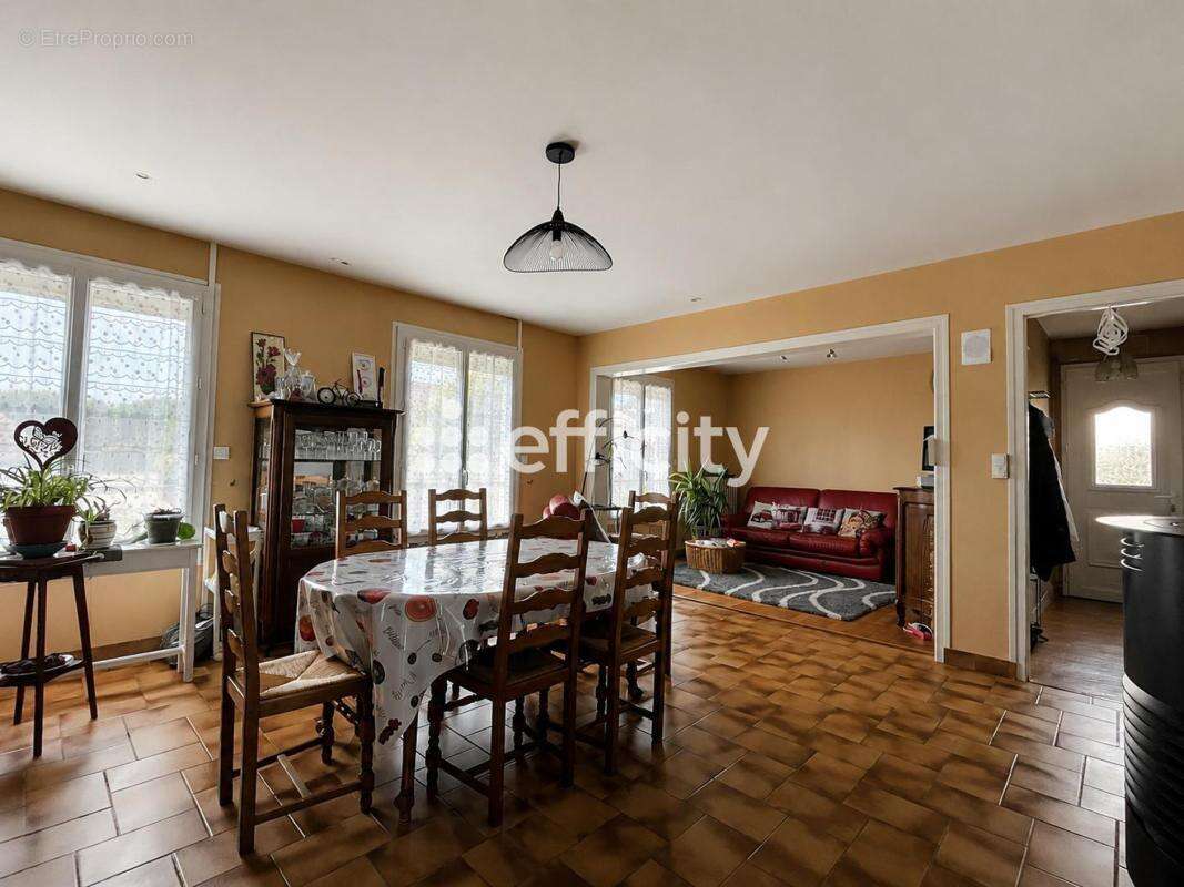 Maison 82 m² à Alencon  - photo 5