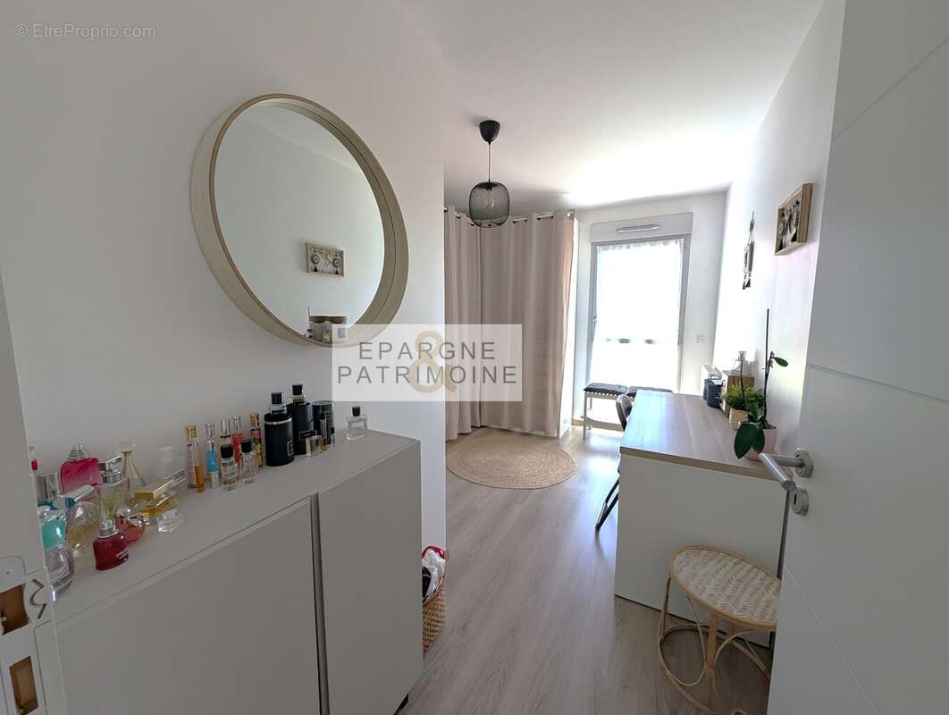 n°13 - Appartement à L'ISLE-D'ABEAU