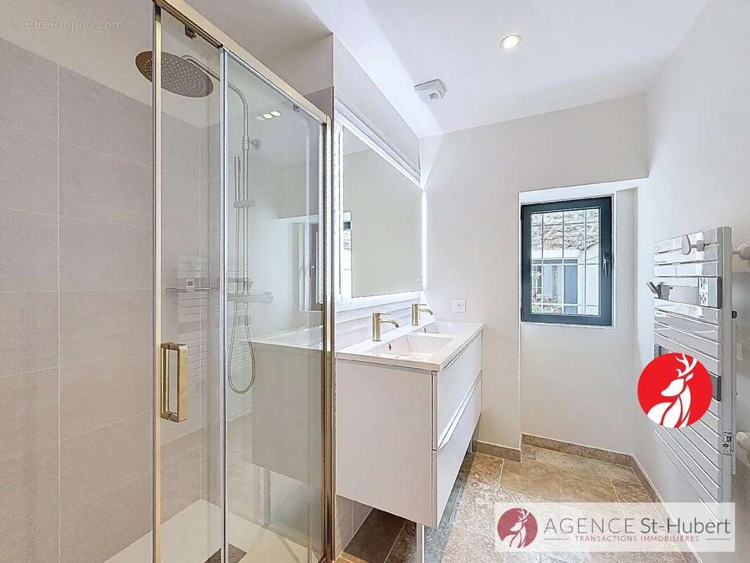 Maison à CHAILLY-EN-BIERE