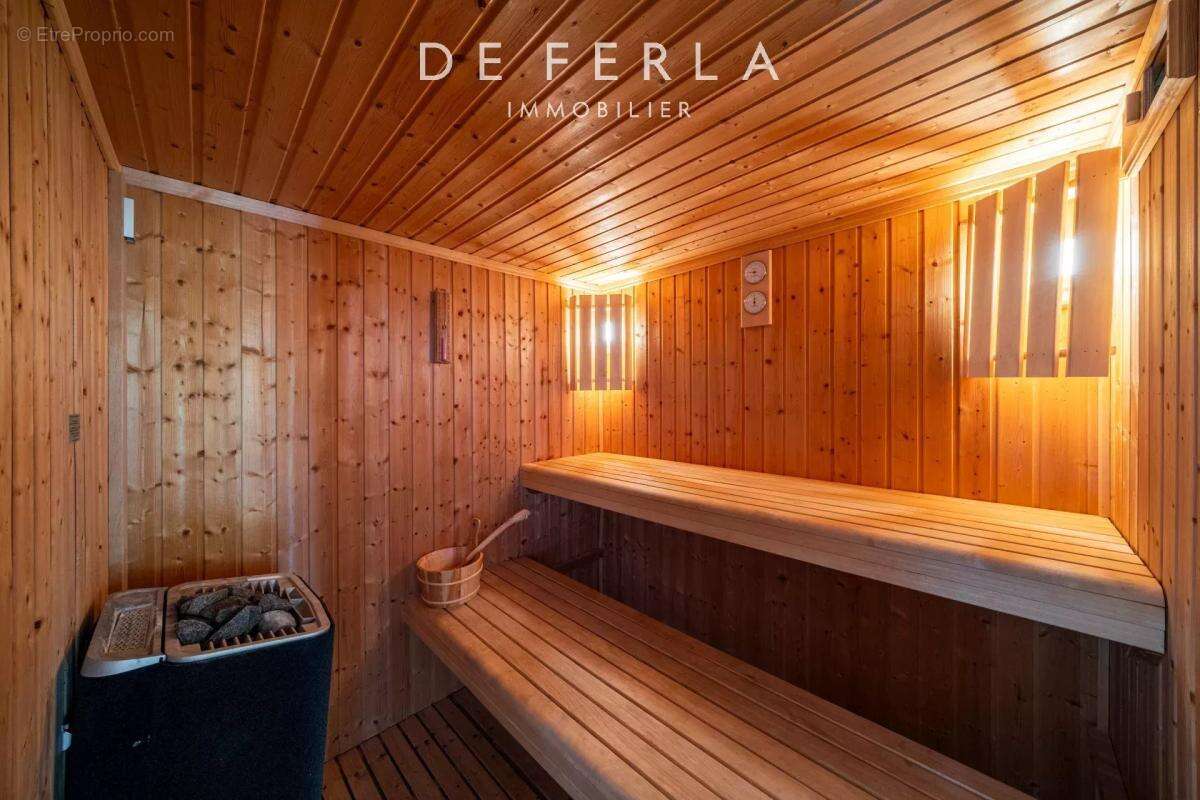 Maison à LE PERREUX-SUR-MARNE