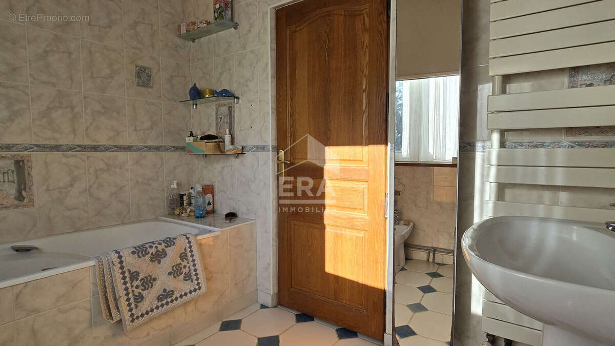 Maison à LE BOIS-ROBERT