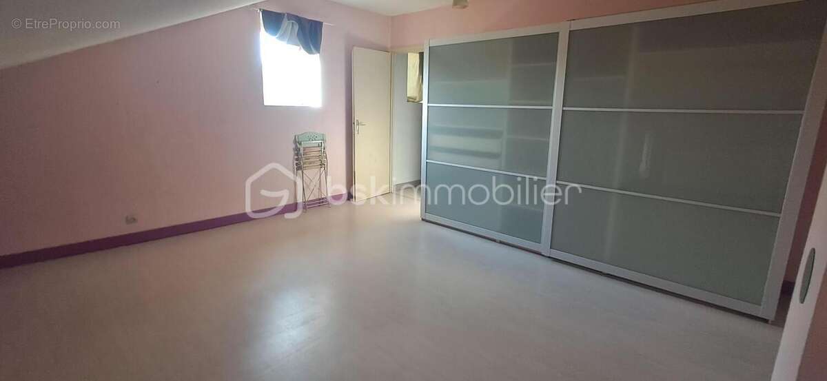 Appartement à RIVES