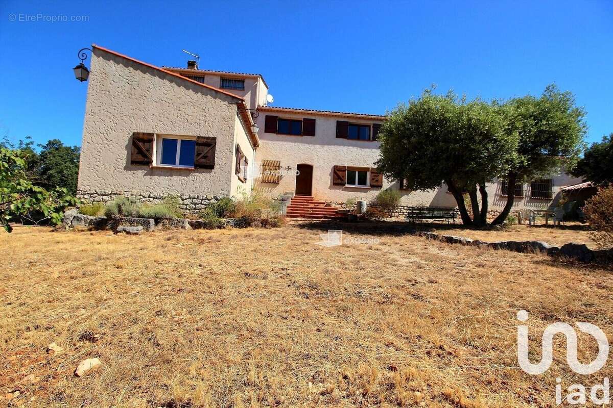 Photo 2 - Maison à BRIGNOLES