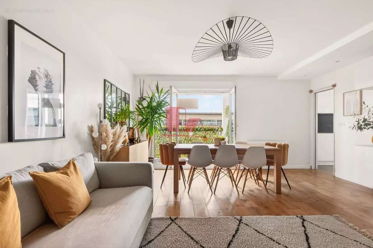 Appartement à ISSY-LES-MOULINEAUX