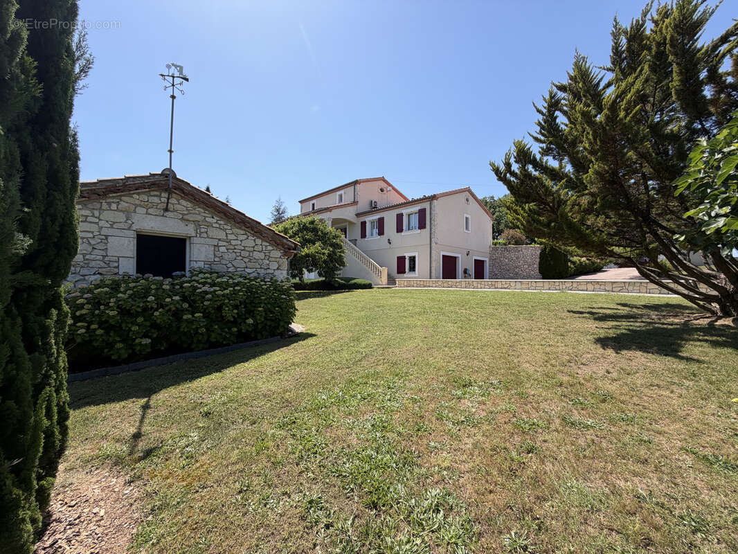 Maison à HAUTEFAGE-LA-TOUR