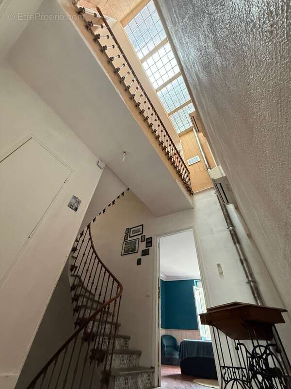 Demeure de caractère au cœur de Lézignan-Corbières avec patio privatif – 217 m² habitables - photo 19
