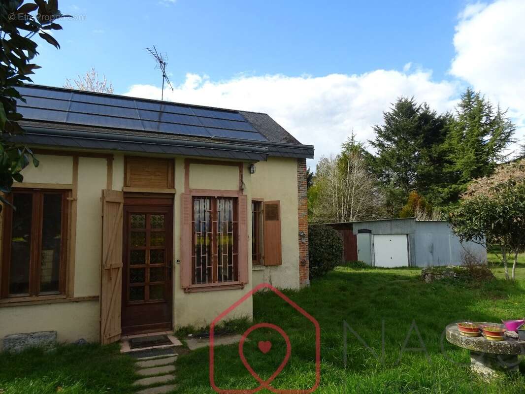 Maison à AUBIGNY-SUR-NERE