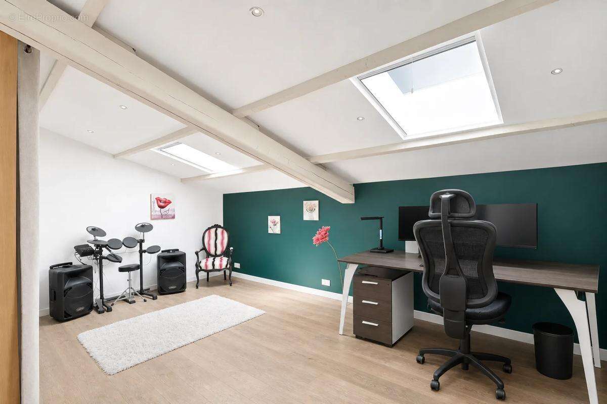 Maison de 6 pièces de 153,72 m² à Vedène - photo 12