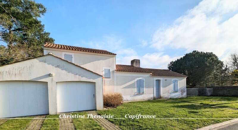 Maison à L&#039;AIGUILLON-SUR-VIE