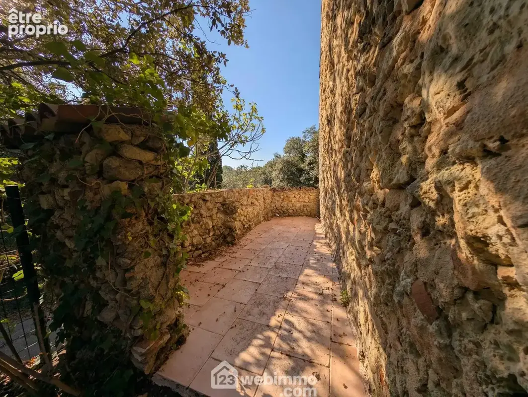 Maison 8 pièces 150 m² à vendre à Flayosc (83780) - photo 7