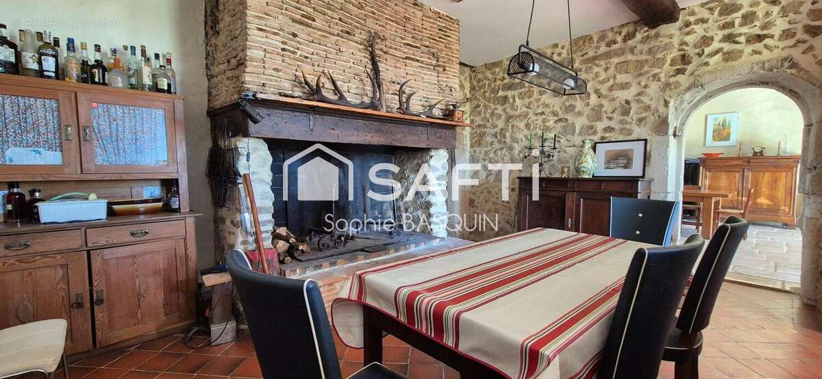 Photo 8 - Maison à POUILLON