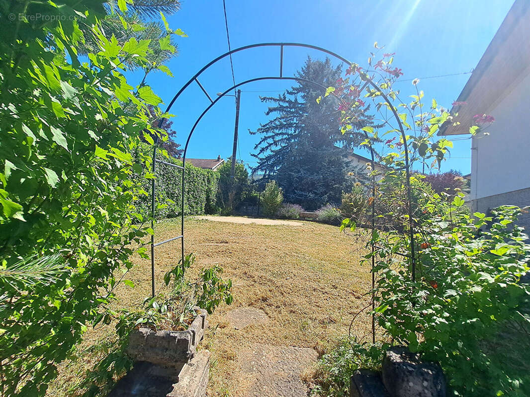 Maison à PERRIGNY