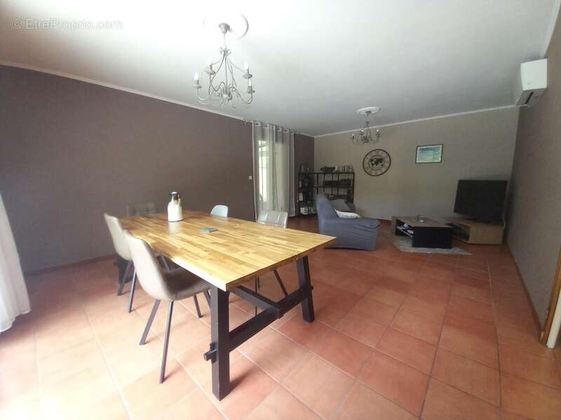 Maison à vendre 6 pièces VILLEFRANCHE DE ROUERGUE (12) - photo 4