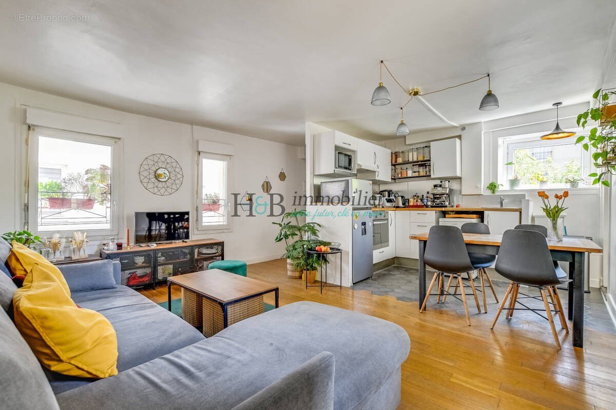 Appartement à PARIS-12E