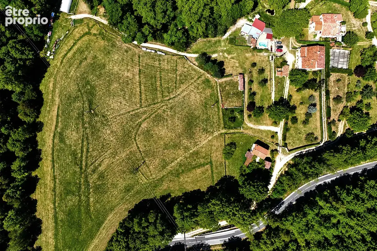 Propriété de caractère sur 4,5 hectares avec rivière, sources - photo 24
