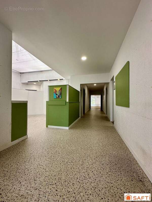 Photo 7 - Commerce à NEVERS