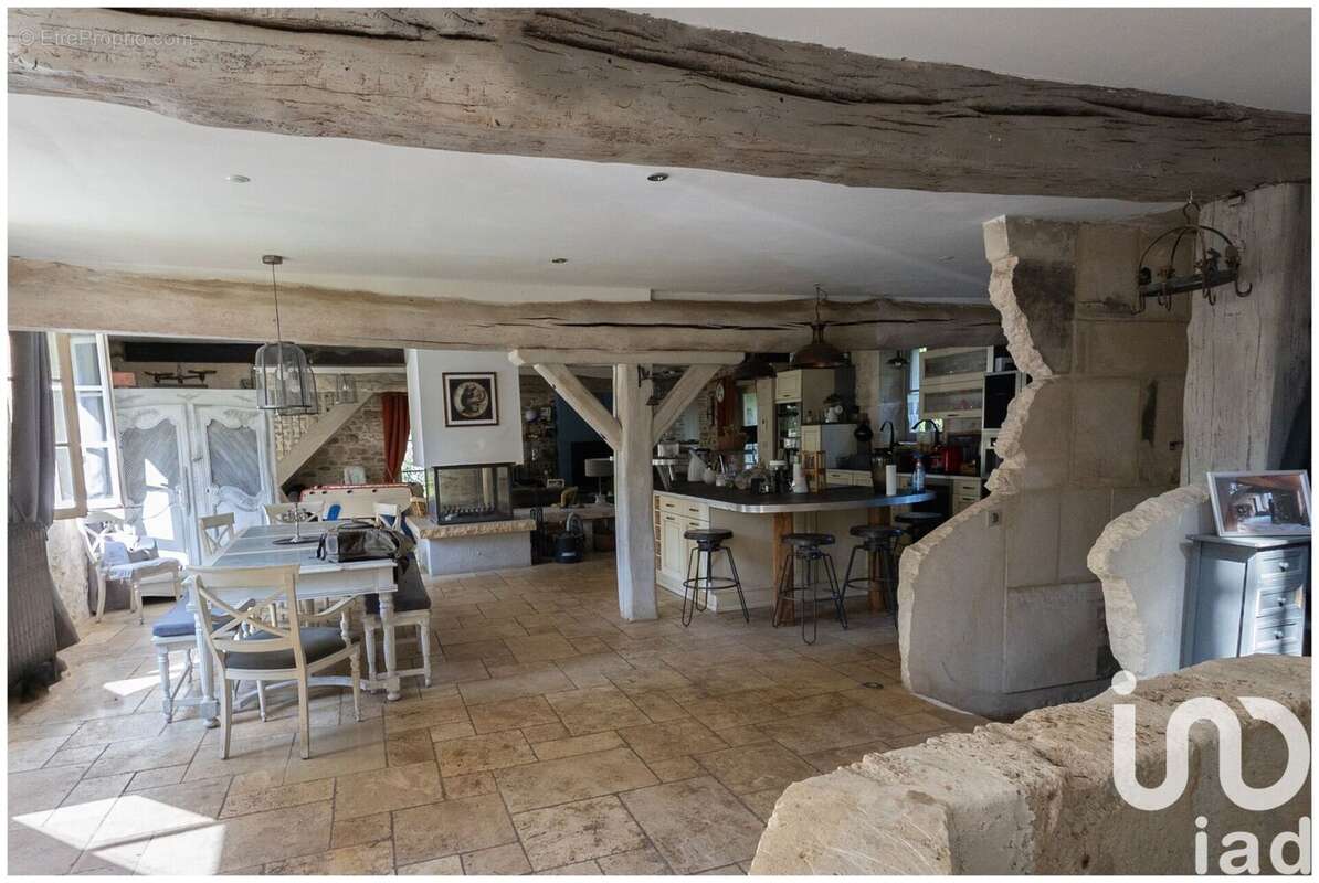 Photo 2 - Maison à DUVY