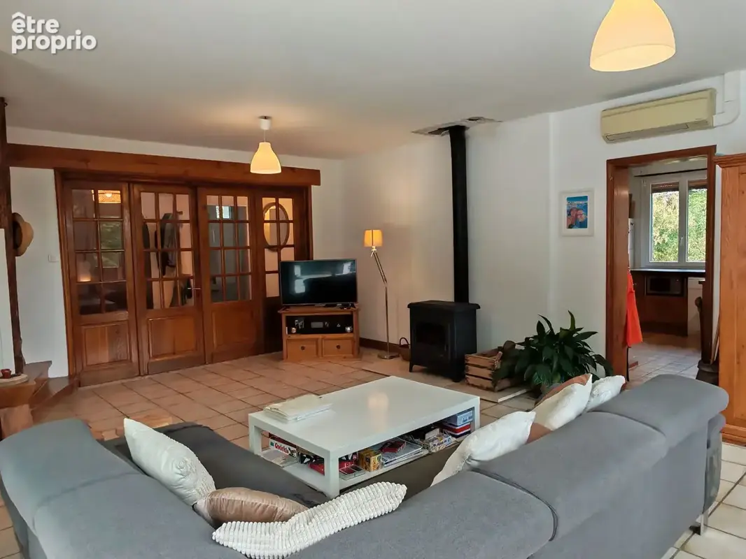 Maison familiale à vendre à Durfort-Lacapelette - 7 Pièces sur 1,3 ha - photo 5