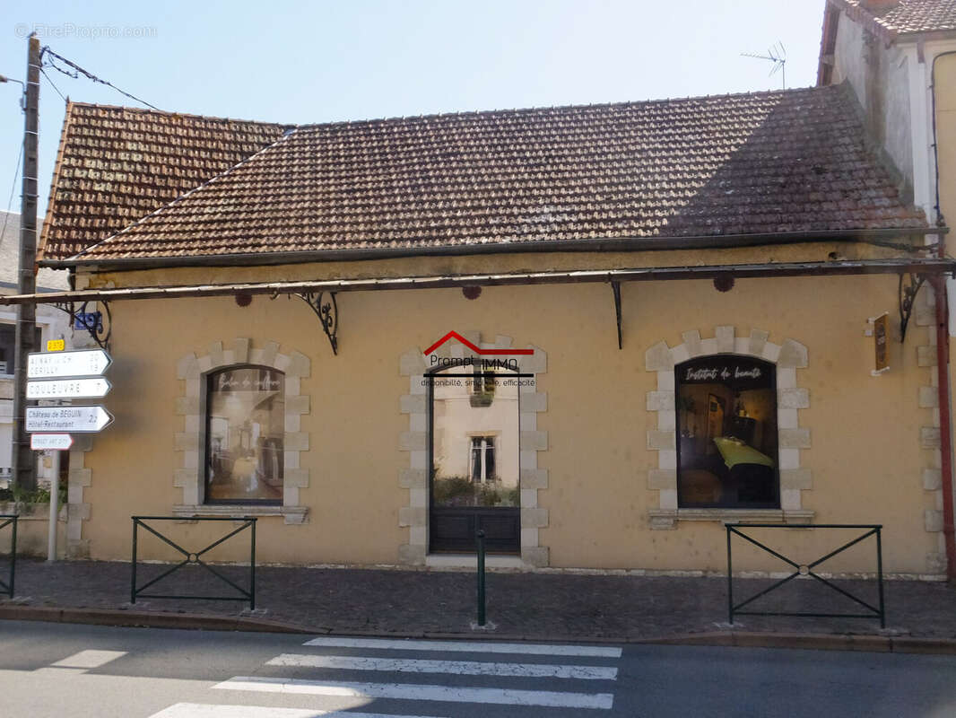 Appartement à LURCY-LEVIS